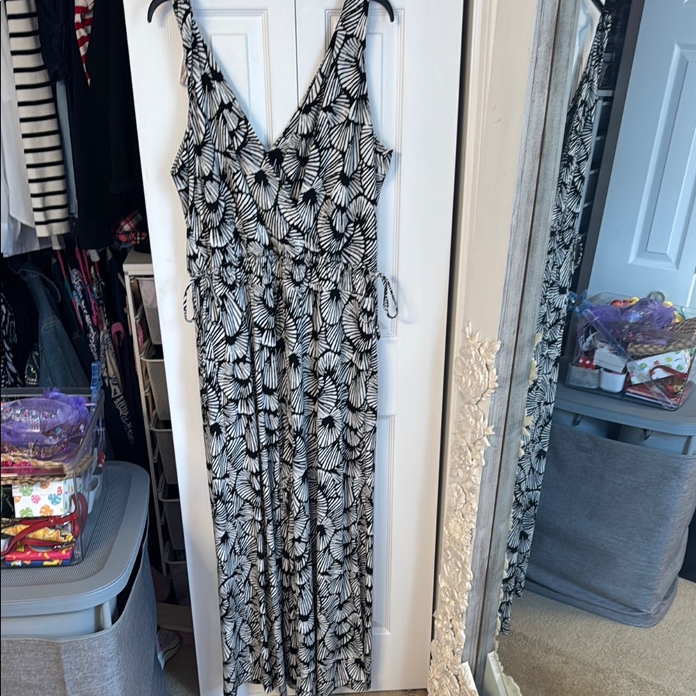 Tommy Bahama Shell We Dance Sleeveless Jumpsuit - XL